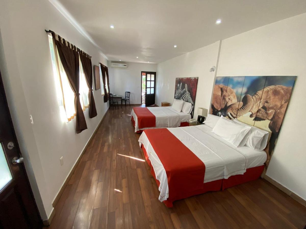 La Joyita Cuernavaca (Adults Only) Hotel Ngoại thất bức ảnh