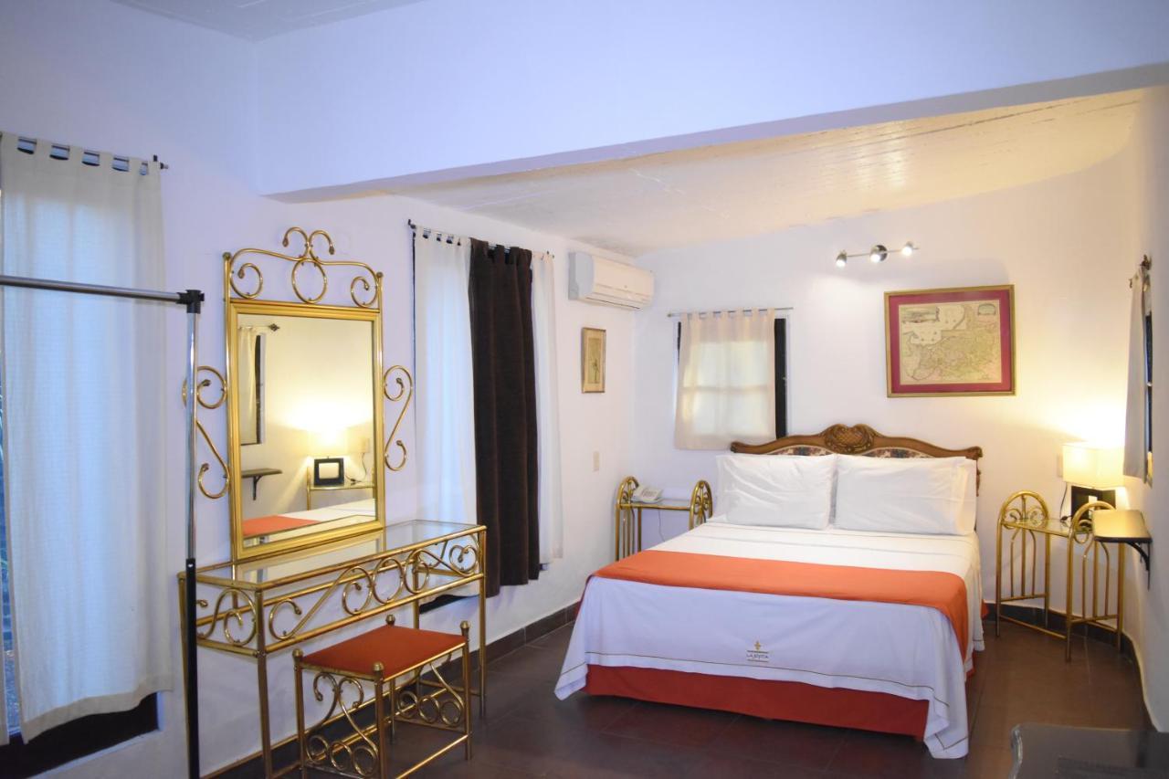 La Joyita Cuernavaca (Adults Only) Hotel Ngoại thất bức ảnh