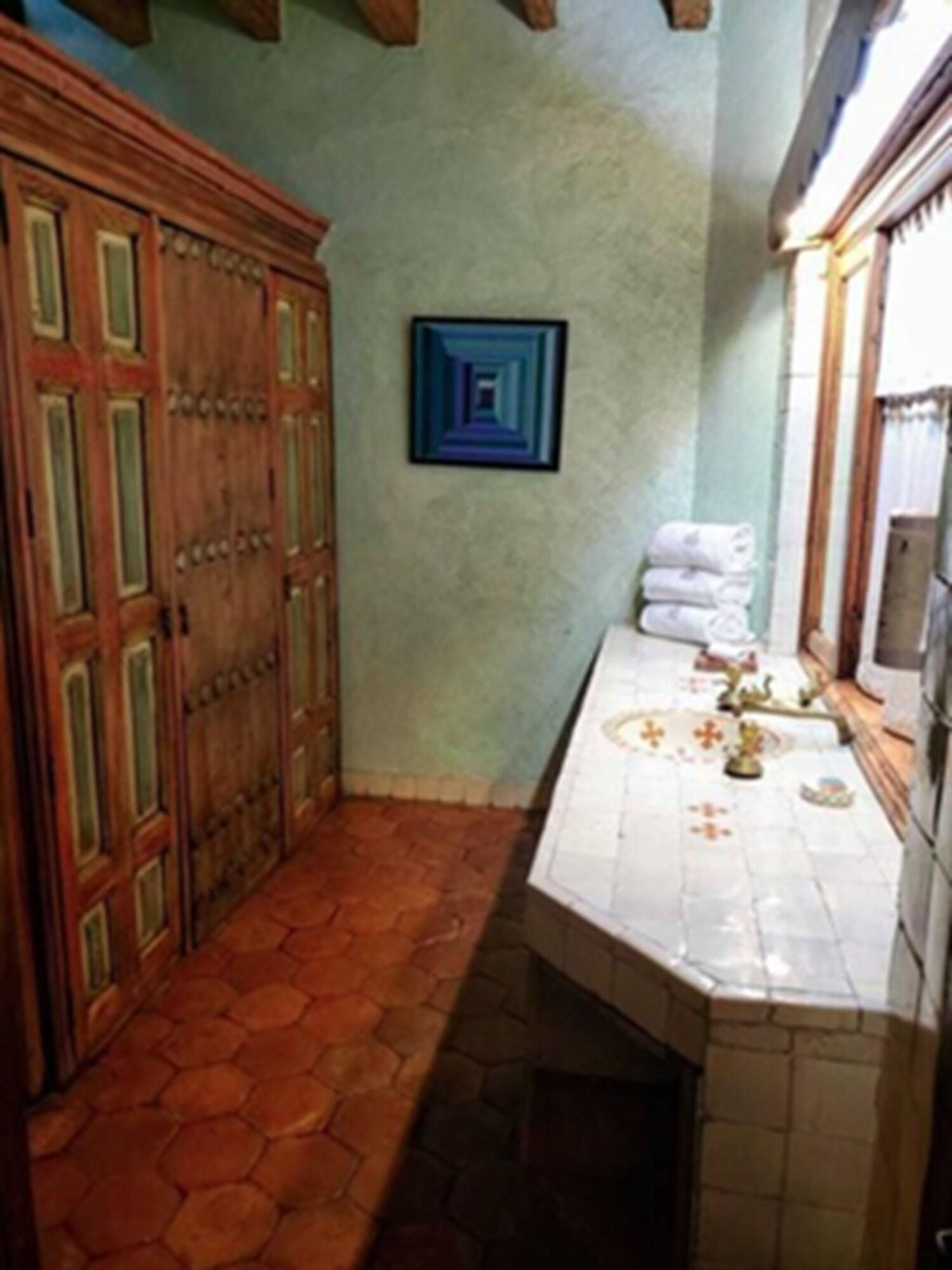 La Joyita Cuernavaca (Adults Only) Hotel Ngoại thất bức ảnh